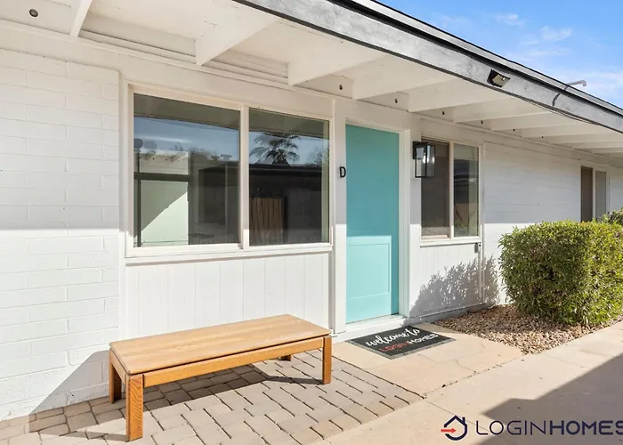Brand New W Parking Blocks From Oldtown- 4d Holiday home *