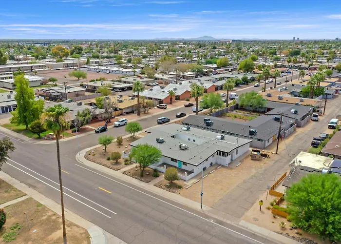 Brand New W Parking Blocks From Oldtown- 4d Scottsdale